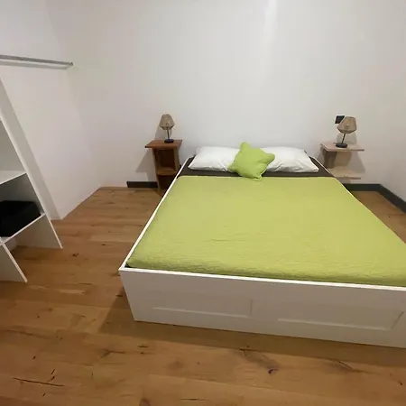 Villa-de Luxe-salle De Bain-vue Sur La Campagne à 5 Minutes De La Qui Est Composé De 5 * Venzolasca